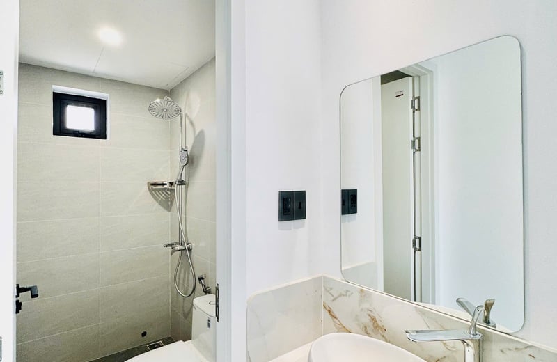 Rental of a brand new, furnished apartment, Son Tra, Da Nang, Vietnam