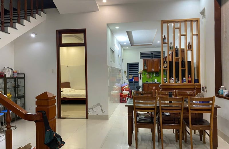 Rent a spacious, comfortable house near the beach, Da Nang, Vietnam