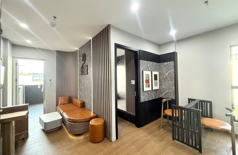 Wohnung mit modernem Interieur zur Miete nahe dem My Khe Strand, Da Nang, Vietnam