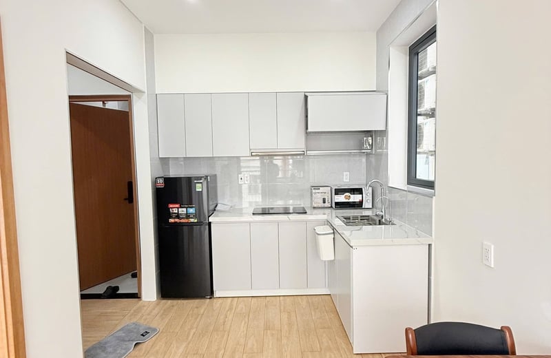 Modern, bright apartment near the beach for rent, Da Nang, Vietnam