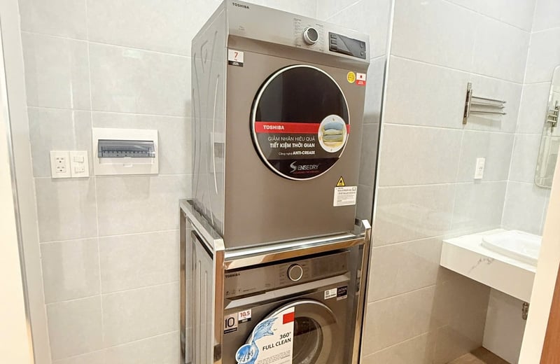 Modern, bright apartment near the beach for rent, Da Nang, Vietnam