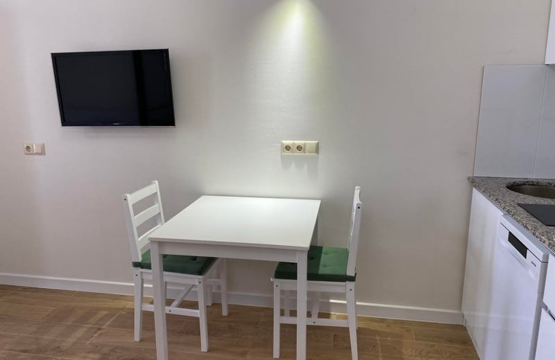 Se alquila apartamento acogedor y cómodo de 38 m², Batumi