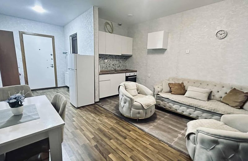 Appartement moderne à louer en centre-ville, Batoumi, Géorgie