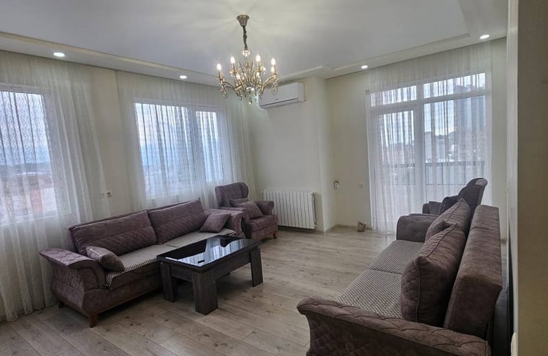 Spacious Apartment 100m² for Rent, Batumi, Georgia