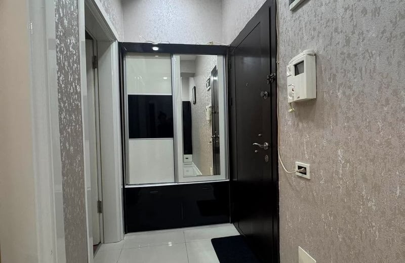 Spacious 90m² apartment for rent in the center of Batumi
