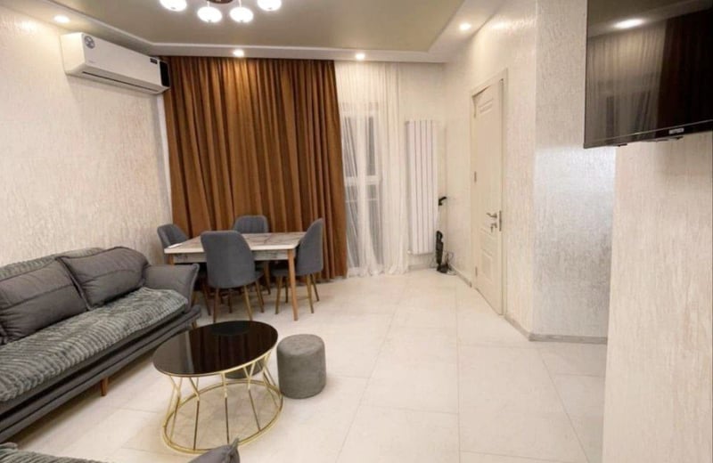 Comfortable apartment for rent, 75 m², near BAU, Batumi, Georgia