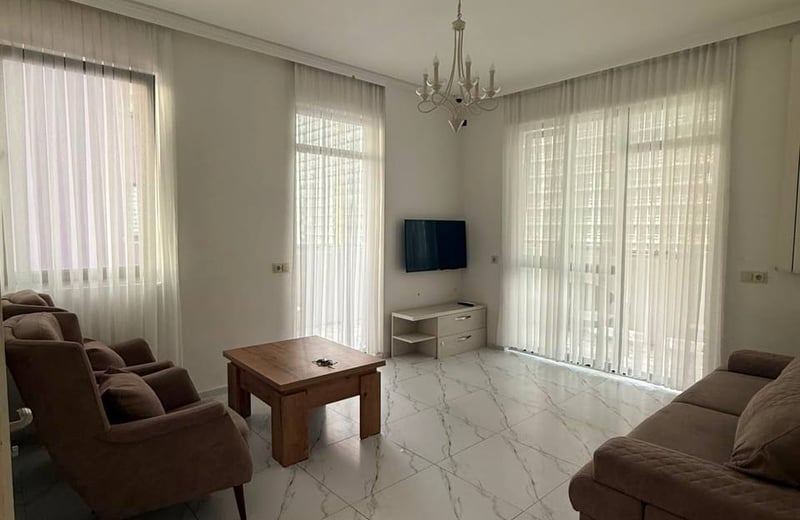 Аренда просторной, меблированной квартиры 70 м², Батуми, Грузия