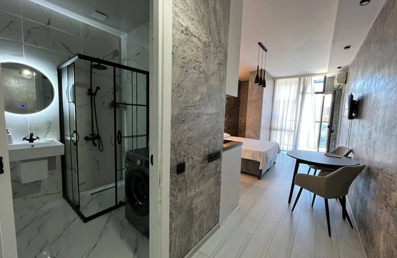 Gemütliches, möbliertes 37 m² Studio-Apartment zur Miete, Batumi, Georgien