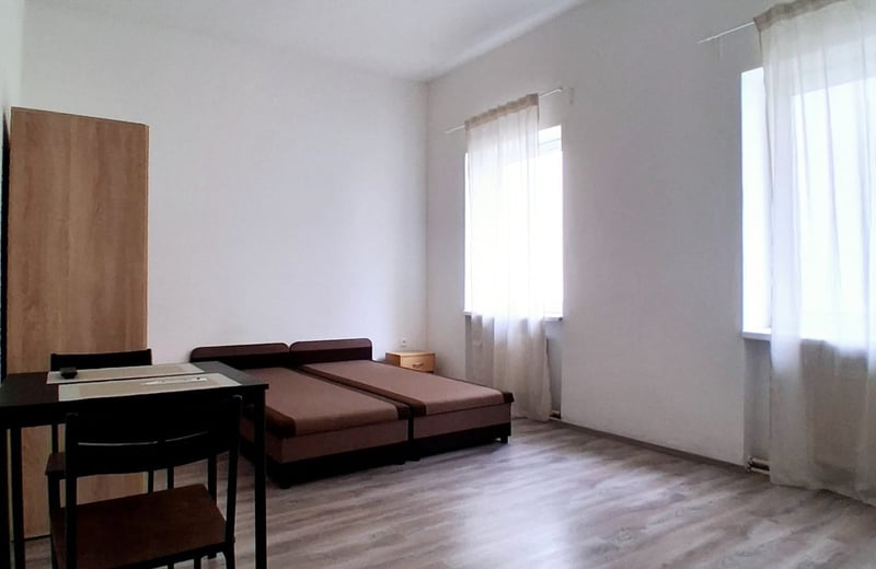 Alquiler de estudio compacto en el Casco Antiguo, Bratislava, Eslovaquia