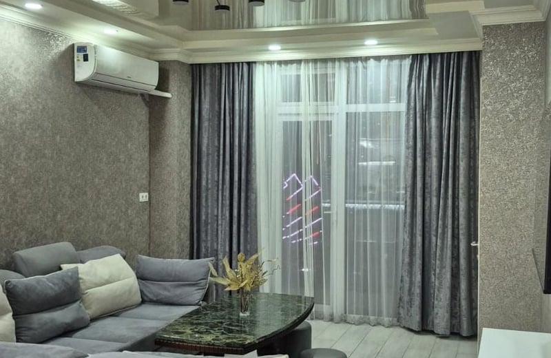 Appartement moderne 84m² à louer, Batoumi, Géorgie