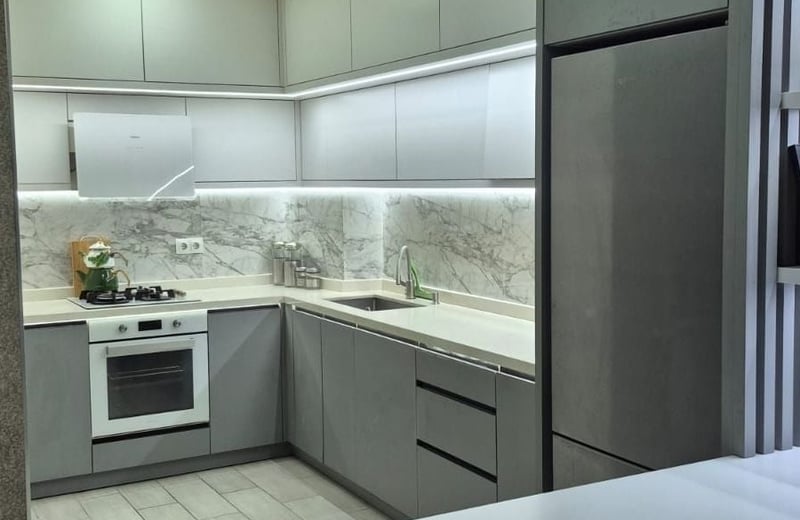 Appartement moderne 84m² à louer, Batoumi, Géorgie