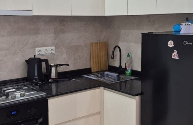 Apartamento moderno 60m² en alquiler, Batumi, Georgia
