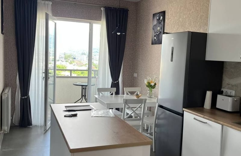Apartamento espacioso 78m² en alquiler, Batumi, Georgia