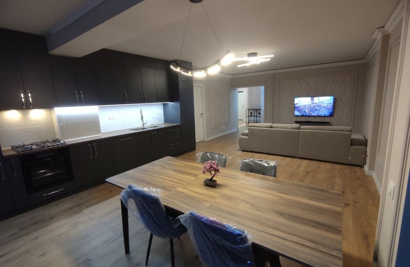 Аренда просторной, меблированной 3-комнатной квартиры, 83 м², пригород Бухареста (Пипера), Румыния