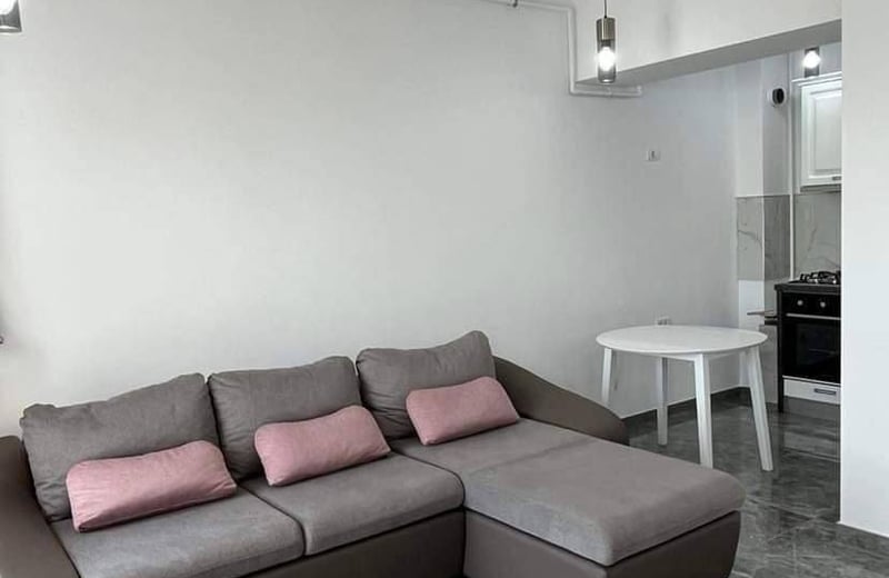 Rent of comfortable 2-room apartments, 50 m², with a lake view, Mamaia, Constanța, Romania