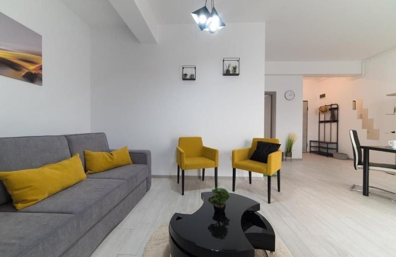 Alquiler de cómodos apartamentos de 2 habitaciones, 60 m², Mamaia, Constanța, Rumanía