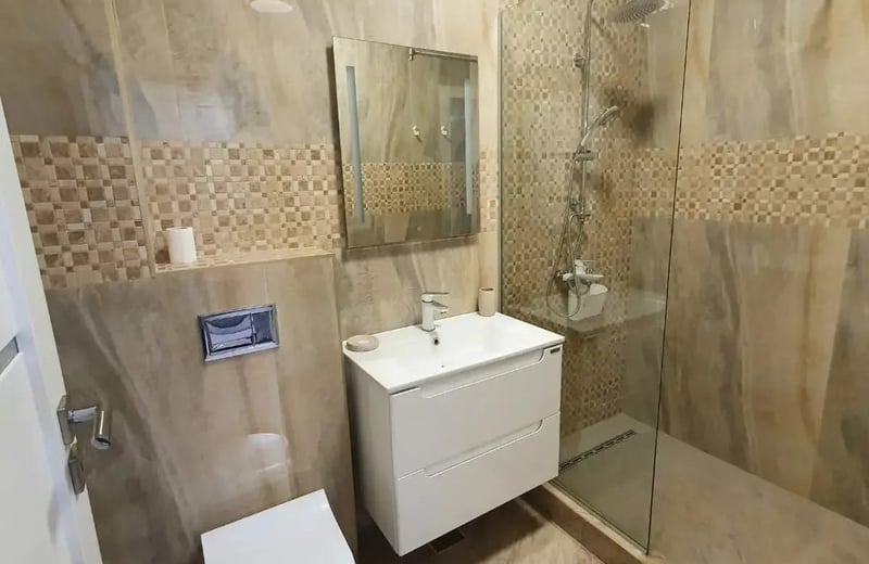 Miete komfortabler 2-Zimmer-Apartments, 55 m², Mamaia, Constanța, Rumänien