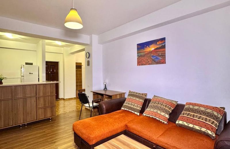 Аренда уютной, меблированной, 2-комнатной квартиры, Бухарест, 6-й сектор, Румыния