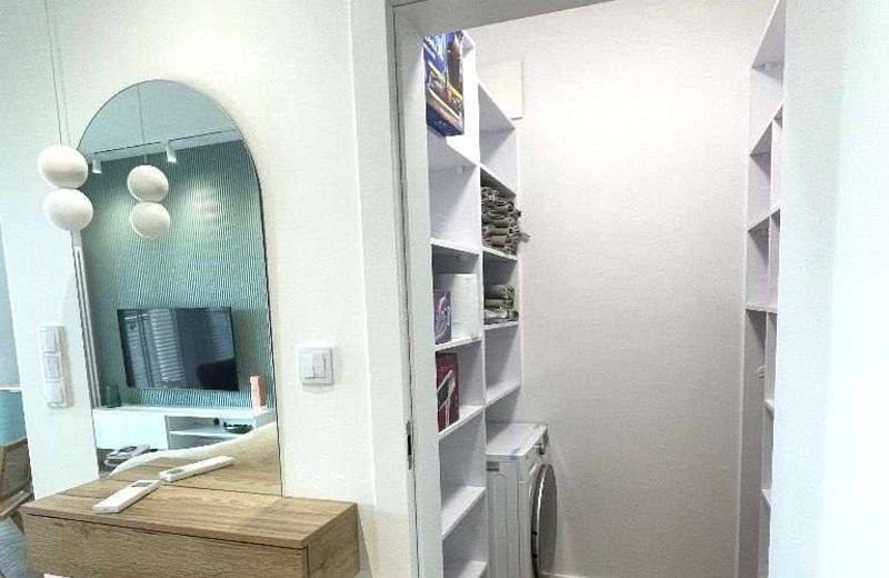 Miete einer modernen, möblierten, 2-Zimmer-Wohnung, 50 m², Bezirk Bielany, Warschau, Polen