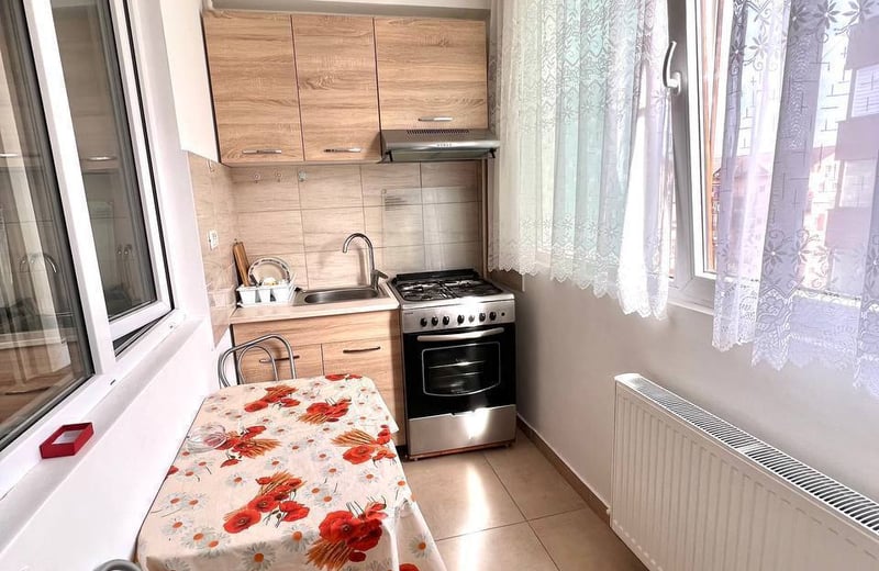 Rent of a cozy, fully furnished 2-room apartment, Bucharest, Sector 6, Romania