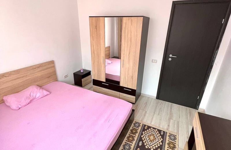 Rent of a cozy, fully furnished 2-room apartment, Bucharest, Sector 6, Romania