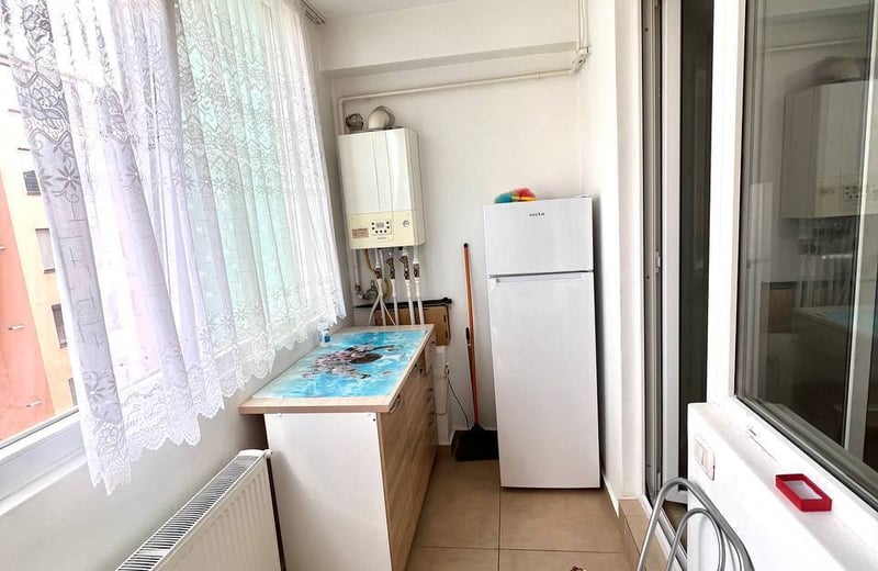 Rent of a cozy, fully furnished 2-room apartment, Bucharest, Sector 6, Romania