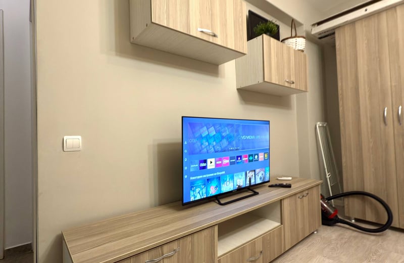 Rent of a cozy 1-room apartment with a separate kitchen, Bucharest, Chiajna, Romania