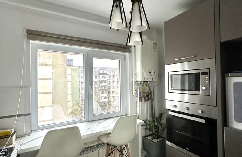 Rent of a cozy, comfortable 1-room apartment, Bucharest, Sector 6, Romania