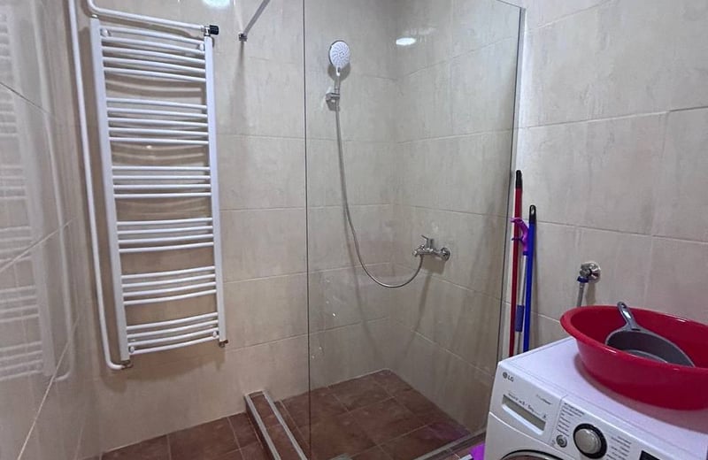 Location d’appartements meublés et spacieux de 3 pièces, 72 m², Višnjica, Belgrade, Serbie