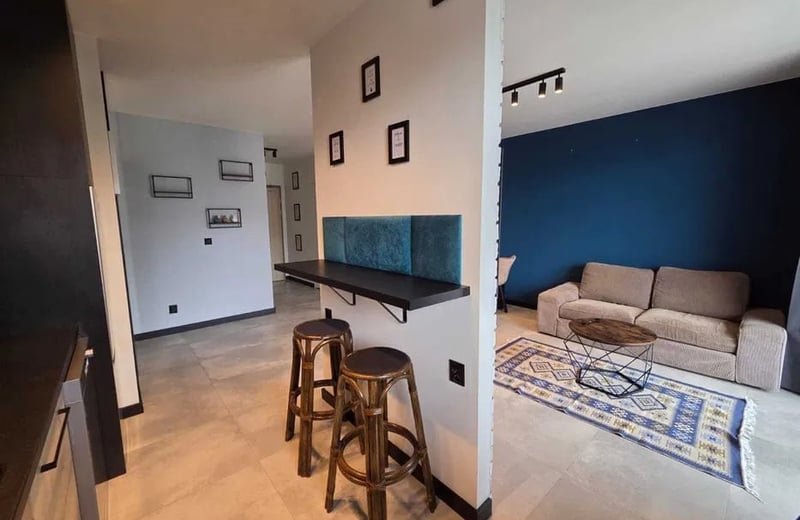 Alquiler de un apartamento acogedor y amueblado de 3 habitaciones, 62 m², Podgórze, Cracovia, Polonia