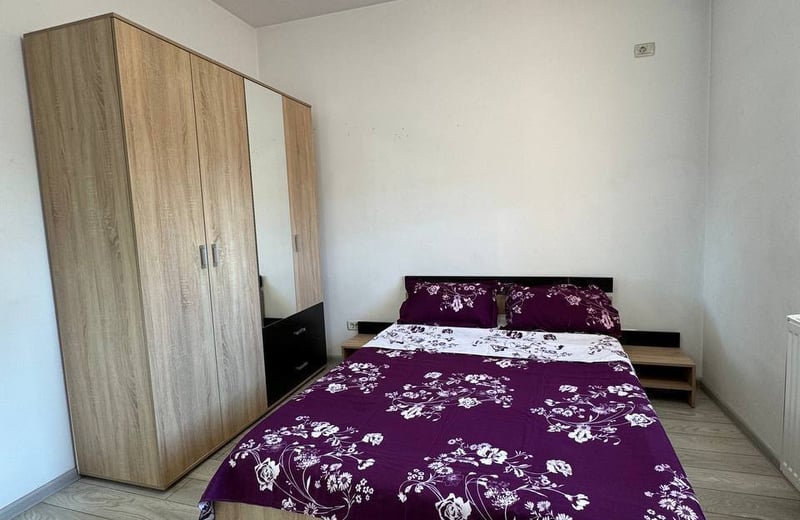 Location d’un appartement spacieux et meublé de 2 pièces, Secteur 6, Bucarest, Roumanie