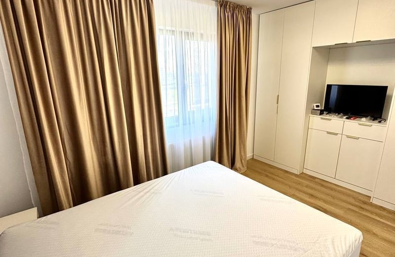 Location d’un appartement spacieux et meublé, 42 m², Secteur 6, Bucarest, Roumanie