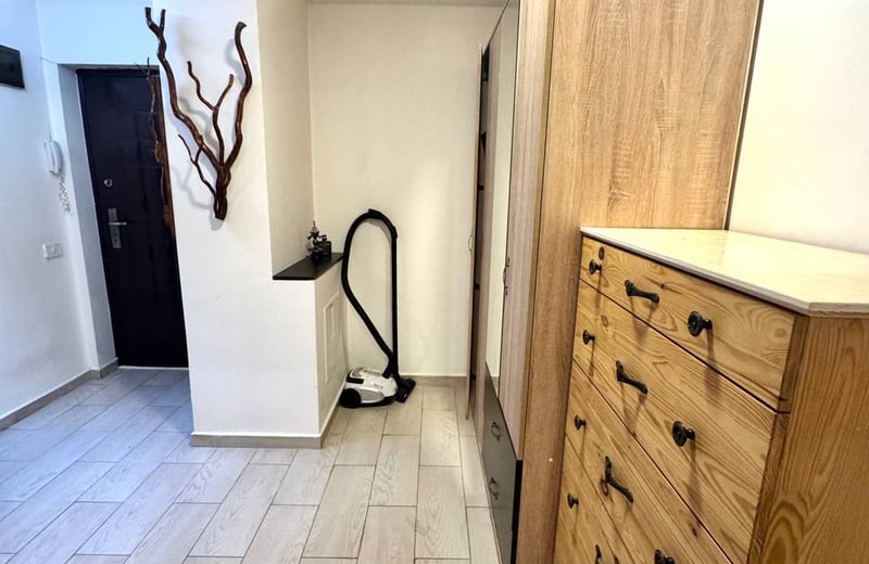 Rent of a nice, furnished studio, Sector 6, Bucharest, Romania