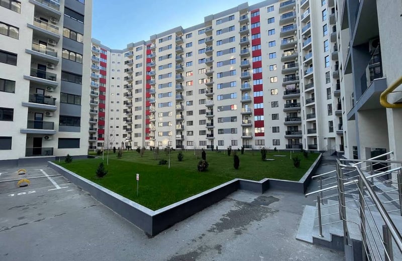 Alquiler de un apartamento moderno y amueblado de 2 habitaciones, Bucarest, Rumanía