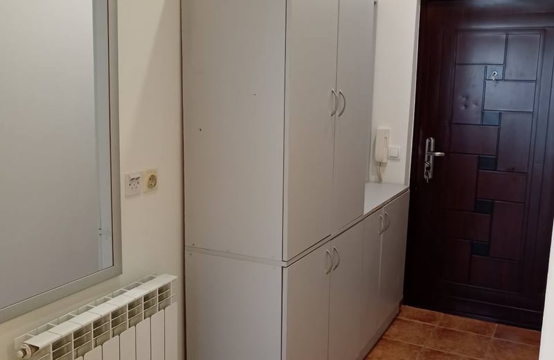 Miete einer möblierten 3-Zimmer-Wohnung, 65 m², Voždovac, Belgrad, Serbien