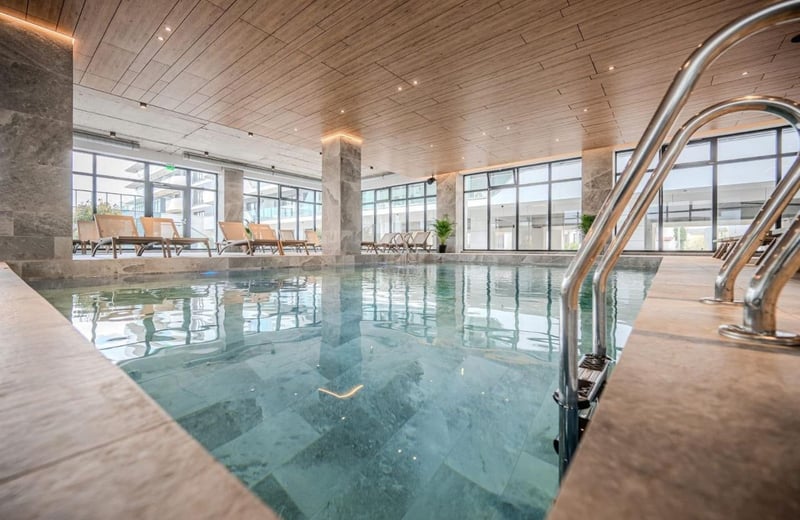 Аренда комфортной, меблированной 2-комнатной квартиры, 54 м², район Mamaia, Констанца, Румыния