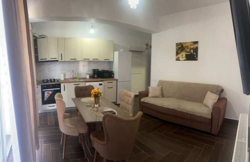 Аренда комфортной, меблированной 3-комнатной квартиры, 55 м², район Mamaia, Констанца, Румыния