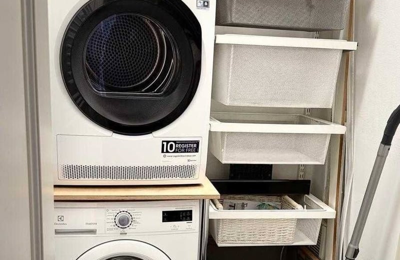 Rent of a spacious 3-room apartment 85 m², Krzyki, Wrocław, Poland