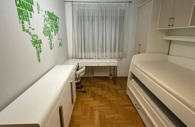 Аренда меблированной 3-комнатной квартиры 50 м², район Вождовац, Белград, Сербия