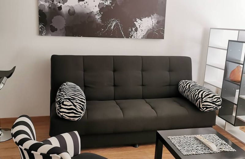Alquiler de un apartamento tipo estudio, 37 m², frente al parque Tašmajdan, Belgrado, Serbia