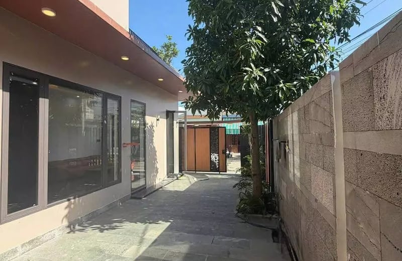 Rent of a villa with 5 bedrooms, Hoa Xuan, Da Nang, Vietnam