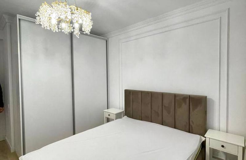 Location d’un appartement de 2 pièces, 60 m², avec cour privée, Bucarest, Roumanie