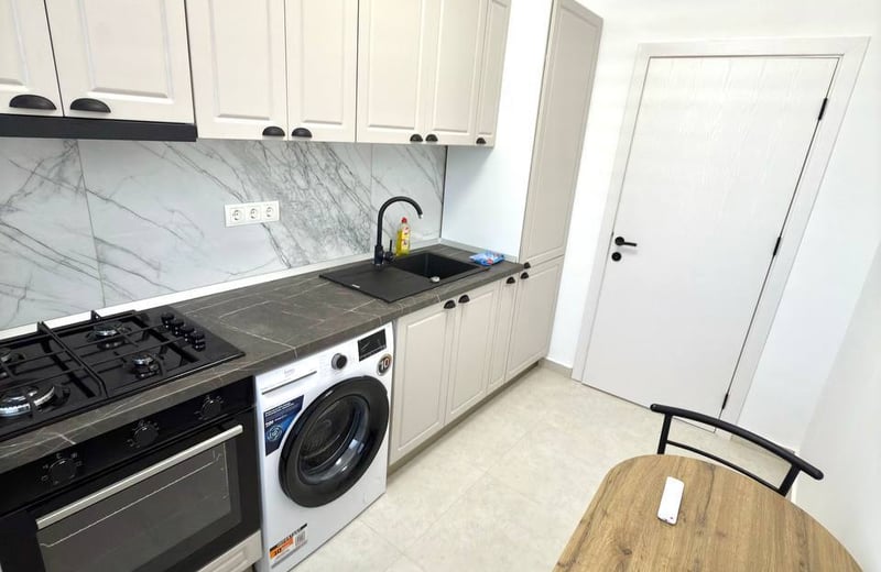 Аренда новой 2-комнатной квартиры, Сектор 6, Бухарест, Румыния