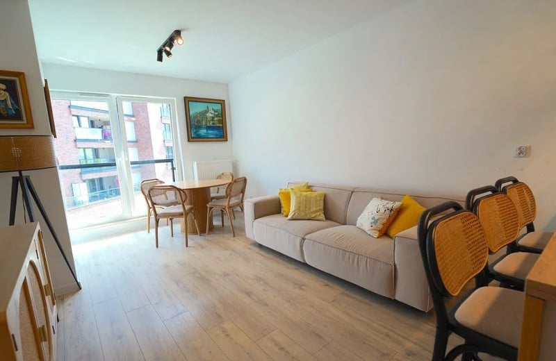 Alquiler de moderno apartamento de 3 habitaciones 72 m², Zabłocie, Cracovia, Polonia