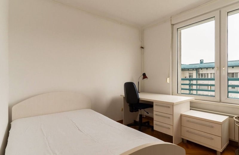 Rent of bright 3-room apartment 92 m², New Belgrade, Belgrade, Serbia