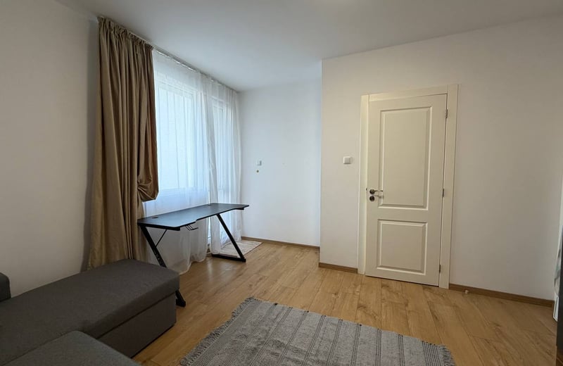 Rent of spacious 3-room apartment 95 m², Kolhozen Pazar, Varna, Bulgaria