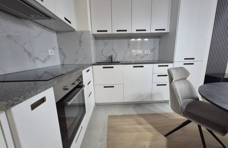 Rent of brand new 3-room apartment 72 m² in the premium BW Sensa residential complex, Belgrade, Serbia