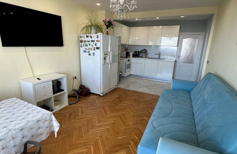 Rent of cozy 2-room apartment 55 m², Varna city center, Bulgaria