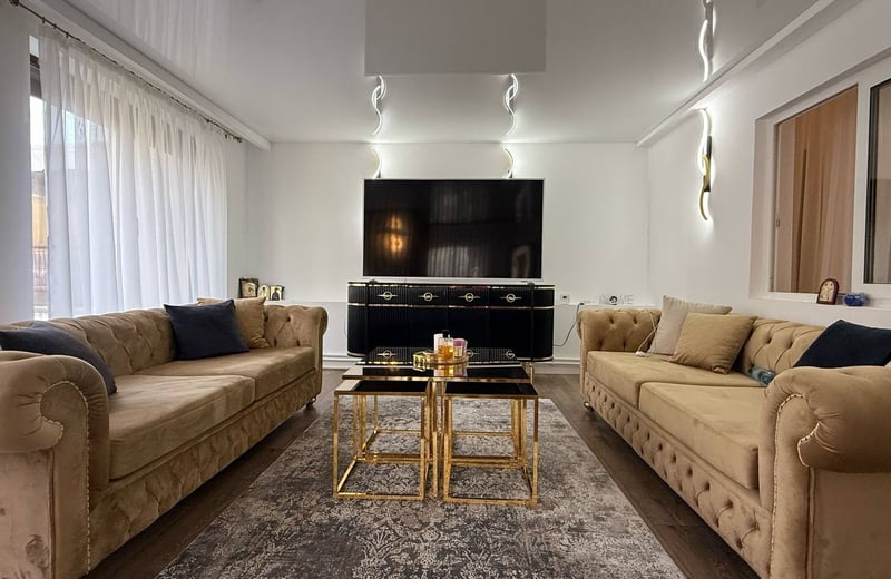 Rent of comfortable 3-room apartment with private entrance 100 m², Faleza Nord, Constanța, Romania