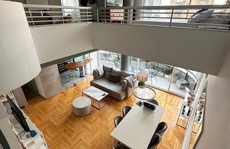 Alquiler de amplio dúplex de 2 habitaciones, 117 m², Las Cañitas, Buenos Aires, Argentina